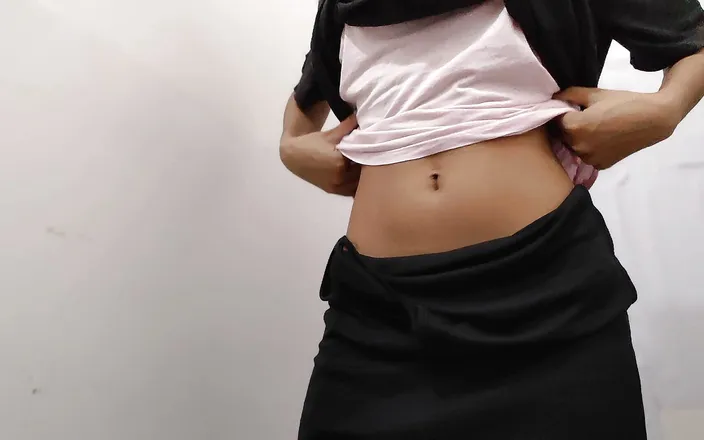 desigirl93: Beautiful Vagina Enjoys It at Home