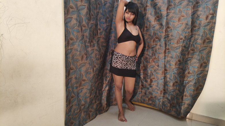Alia Advani: Alia Advani Hot Desi Solo Seductive Sex