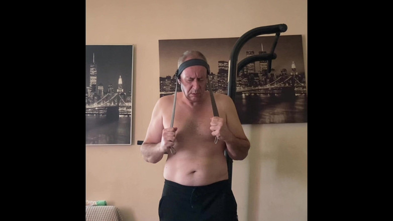 Alex Art: 锻炼和撸管