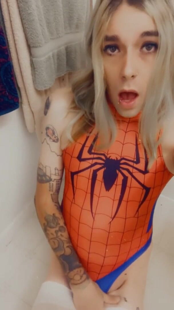 CarmenMelatonin: Sexy Spider Girl wants to Play