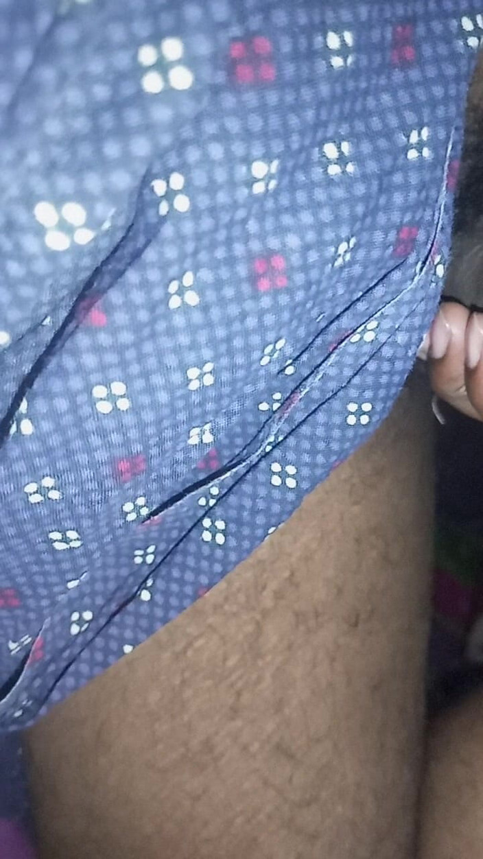 Hungry cliff: Polla india