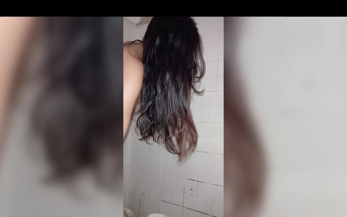 HomemadeTeenhot18: बाथरूम में किशोर 18+ का वीडियो लीक हो गया है