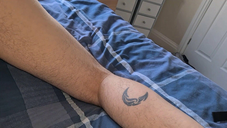 Mr D and Miss C: Traite de bites et jeu de cul