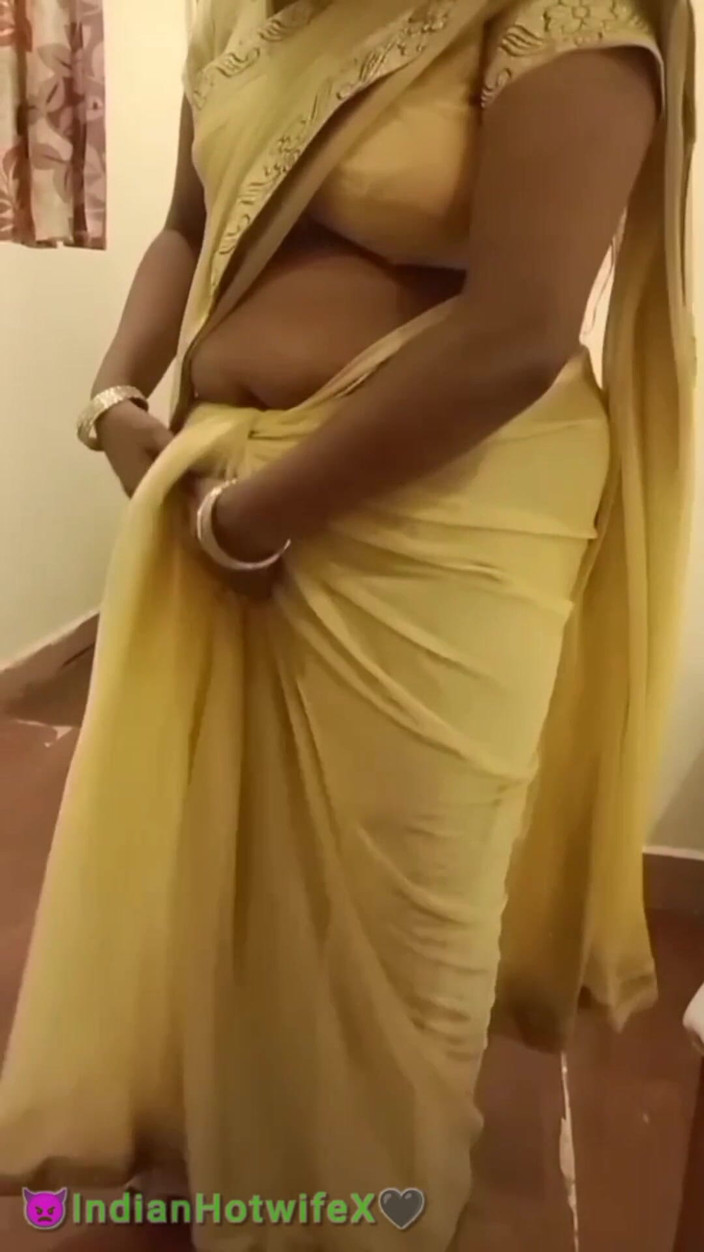 RenuRaj: Istri nakal tamil india selatan menggoda suaminya