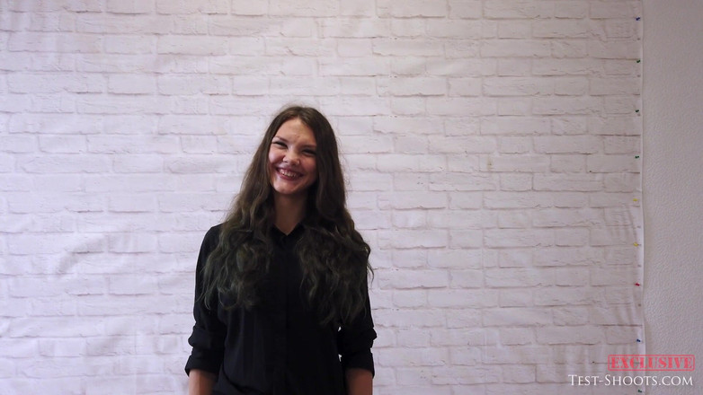 Test-Shoots: Audiție video în pielea goală cu gimnasta artistică Polina