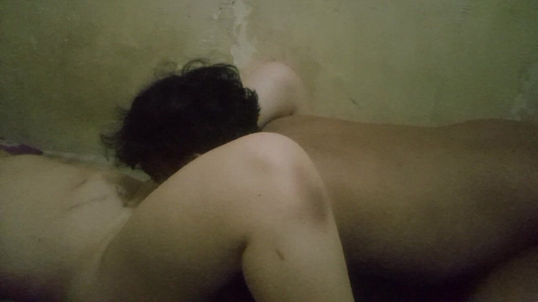 Angelina Pop: Облизування пизди коханця до сквірту