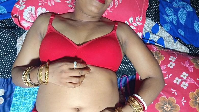 FireeCouple: バスルーム セ・ナハカル・ニアクルテ ハイ 妻 コ・ジャブルダスティ・チョダ - ファイアカップル ベンガルのセックス