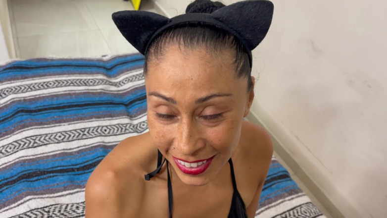 Magnita: The pussycat comes to get her cream