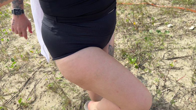Couple dna: On the Beach My Wife and I Invited a Beachgirl...