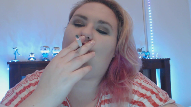 LaLaDelilah: Smoking JOI game
