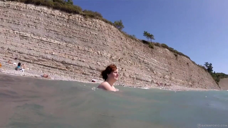 Katrin Porto: Nude BBW playing in the sea