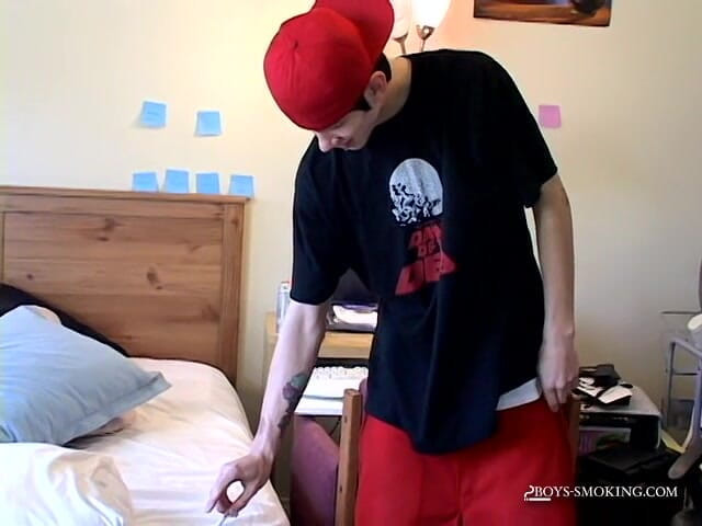 Boys Smoking: 이안과 더스틴과 윈스턴팩!