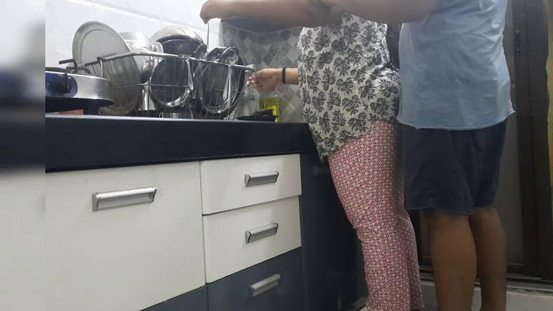 Karan Nitisha: Schwager fickt seine ehefrau mit klarem audio