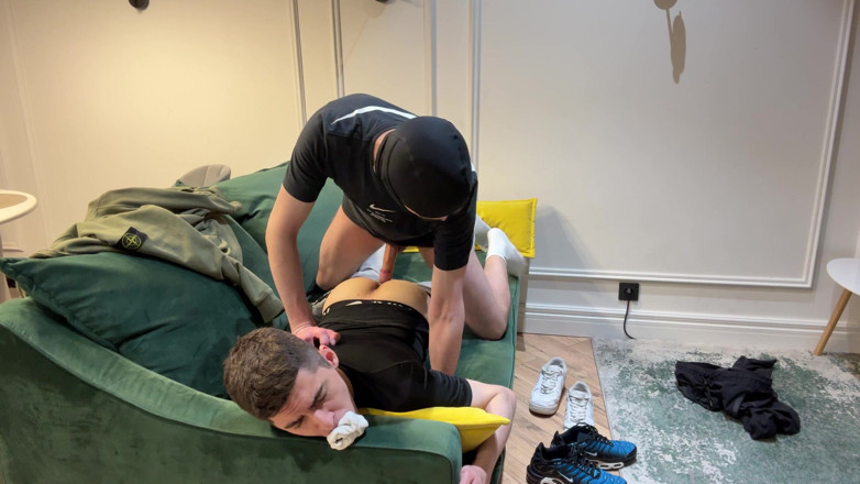 1JackDaniel: Hot Gay Sex with Sneakers and Dirty Socks
