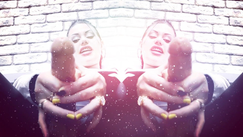 Goddess Misha Goldy: My Dick Bigger Than Your! Mind Fuck! Lick My Balls...