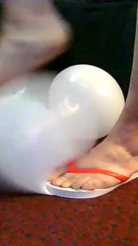 Flip Flops Popping Balloons