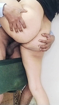 Desi School Girl First Time XXX Fuck with Boyfriend