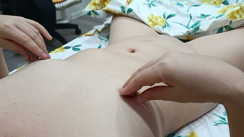 OniSoi: POV MILF with Hard Nipples Masturbates Pussy in Bed