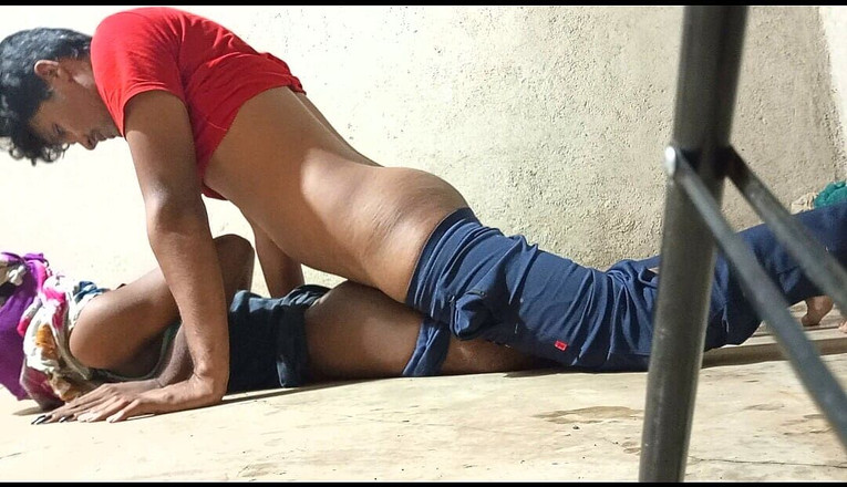 Indian Hijraji: Indian Desi Couple Shemale and Gay Night Romance