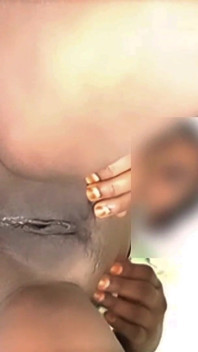 Indian Village House Wife Fingering Her Pussy