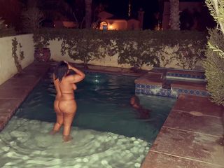 Kendale: Pussy Play Outside in the Pool and Then Some Sloppy...
