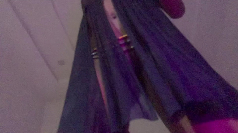DivaHouz: Zeitlupe ebenholz teen sexy tanzen feuchte muschi in nahaufnahme