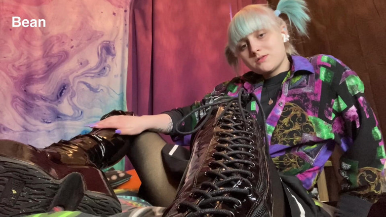 Alice Bean: Cum on My Boots