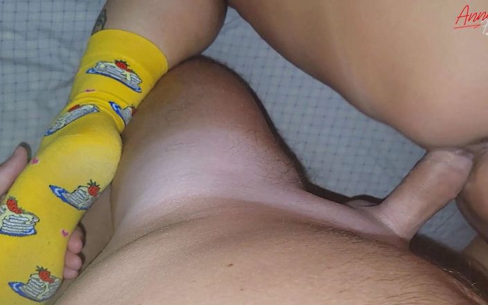 Anna Fire: Fucked stepmom in yellow socks while stepfather and friends were...