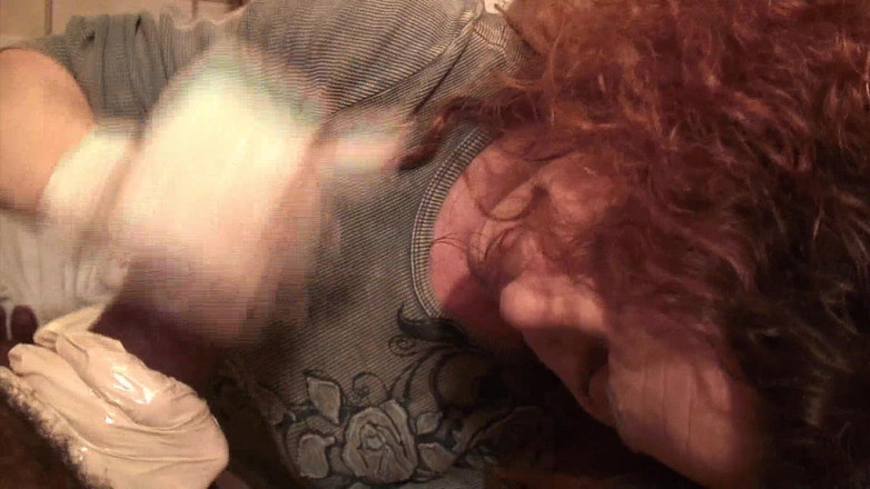 Shaundam: Jej chłopak współlokatorów