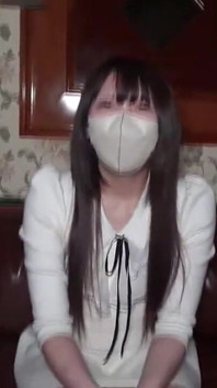 Uncensored - Kansai Beauty Short on Cash, Sensitive Pleasure Takes Over in an Intense Raw Creampie