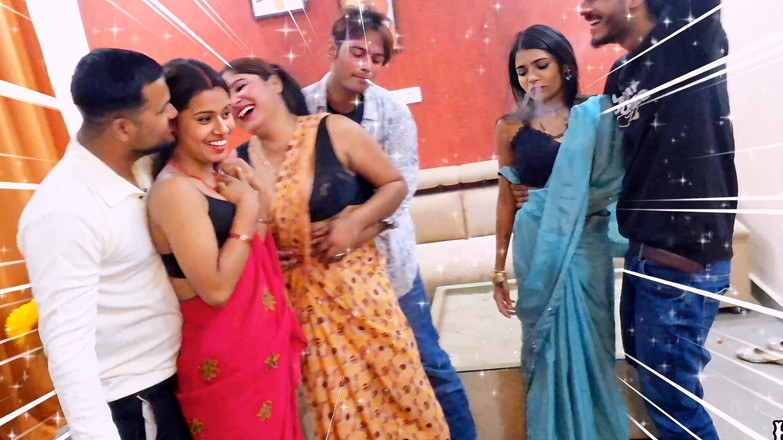 Hotmaster: Video seks foursome pasutri india di-gangbang habis-habisan