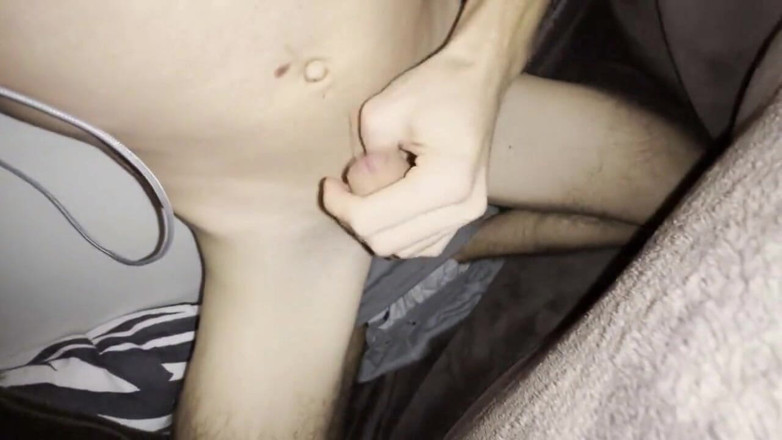 qaz11: Handjob on cam-344