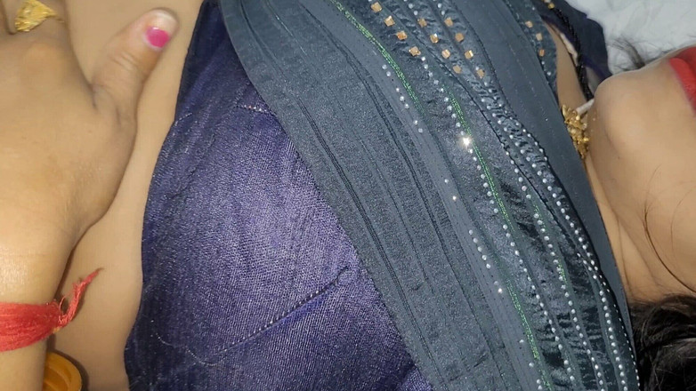 Komalaman: Дружина мого друга покликала мене додому і мене зайнятися сексом