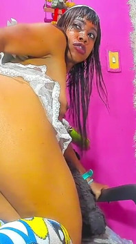 Sexy Angel in Christmas Is Here My Sweet Daddy Wet e Delicius Pussy for your Dick Make Me Alot Esguicho Parte 2