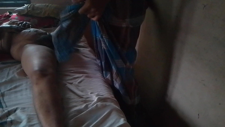 Skydreem1104: Indyjska dziewczyna Mallu zostaje zerżnięta przez męża