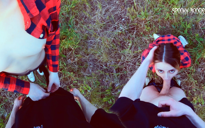 Spooky Boogie: Bakış açısı: Oral seks ve mastürbasyondan sonra küçük göğüslerime ve...