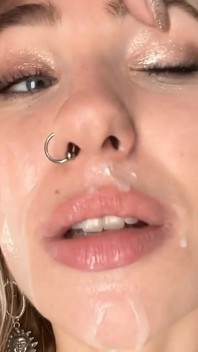 Vlog de sexo - Cómo preparo mi culo con sexo anal y doble penetración