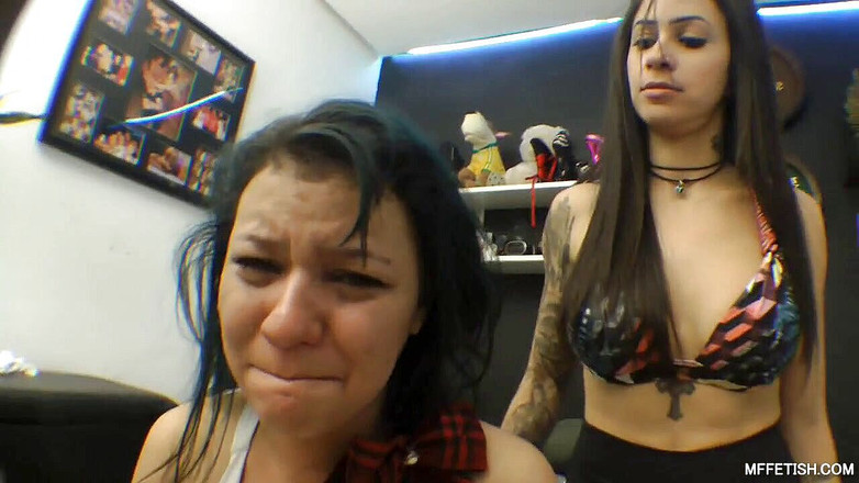 MF Fetish: 女主人Anelly给她的奴隶喂食