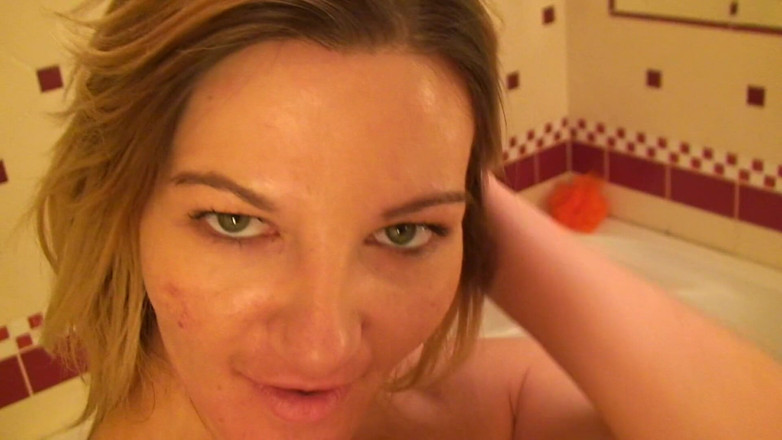 All Those Girlfriends: Vanessa Y, nana sexy, montre ses seins naturels incroyables et...