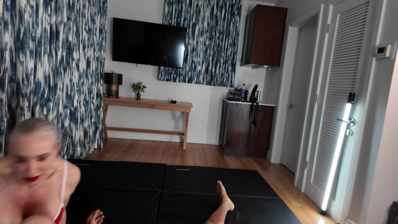 XXX Slayer Productions: Amazon bohyně Severa: Zbije a nakrmí ho jeho sperma