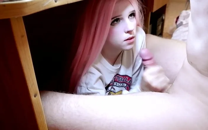 BubbleGum: I Pleased My Gamer with a Blowjob