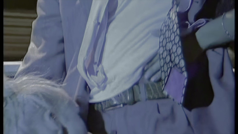 Inhonorof porn: İki orospu, bir gece kulübünde İtalyan penisini paylaşıyor