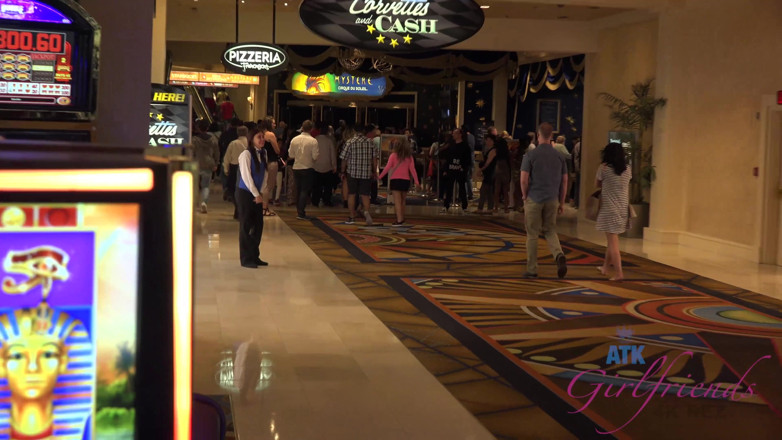 ATK Fans (Girlfriends): Virtual vacation Las Vegas with Jill Kassidy 2/3