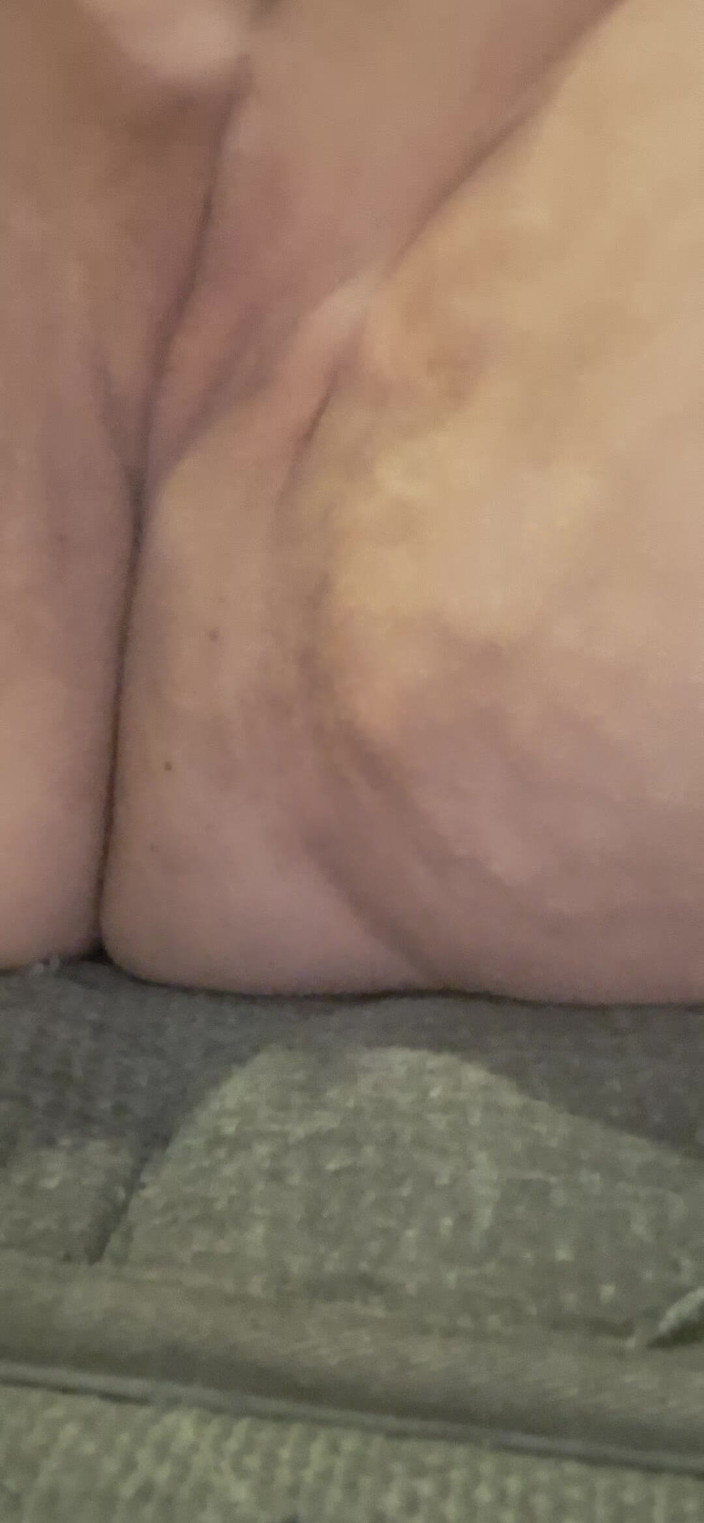 MAGLIGHTGIRL69: Strofinando il clitoride fino a quando non sborro