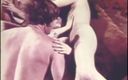 Vintage megastore: Grote orgie in een vintage pornofilm