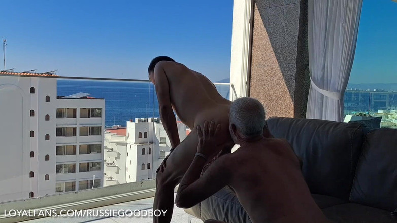 Russie Goodboy: Bella vista, leccata di culo e scopa alleva ragazzo che...