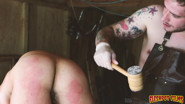 Fleshpot films: Шеф-кухар Аарон і Аксель, частина 1