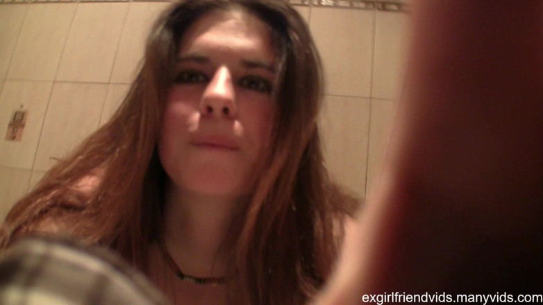 PrimeAdult: Janate Virgine Vagine