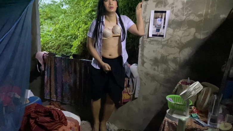 Fampfy Nana: 学生玩得开心