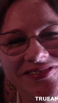 La bbw fa un pompino
